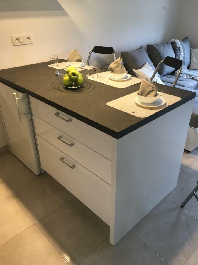 Apartman Govic Umag Ngoại thất bức ảnh