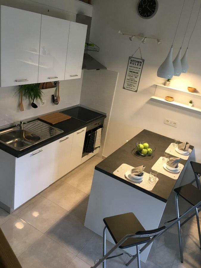 Apartman Govic Umag Ngoại thất bức ảnh